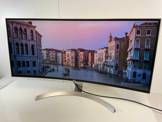 Lg (34uc99-w) 34”, 3440x1440 (uwqhd) ips monitor - afbeelding 3 van  6