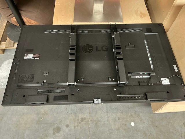 Lg 49sm5kc-b en 43sm5kc-b beeldscherm - afbeelding 17 van  22