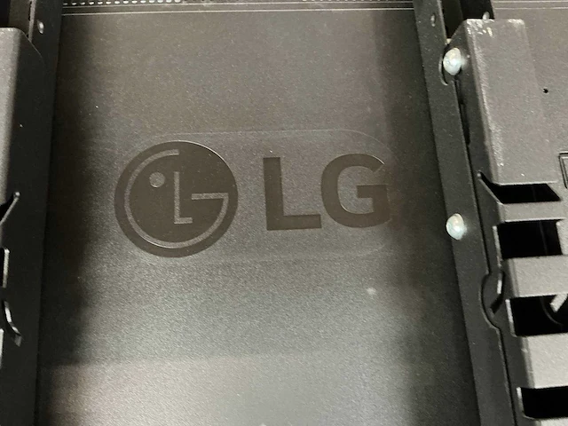Lg 49sm5kc-b en 43sm5kc-b beeldscherm - afbeelding 18 van  22
