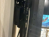 Lg 49sm5kd 49” televisie - afbeelding 2 van  4