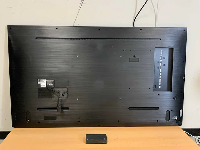 Lg (55uh5f) 55", 3840x2160 (uhd) led-monitor - afbeelding 4 van  6