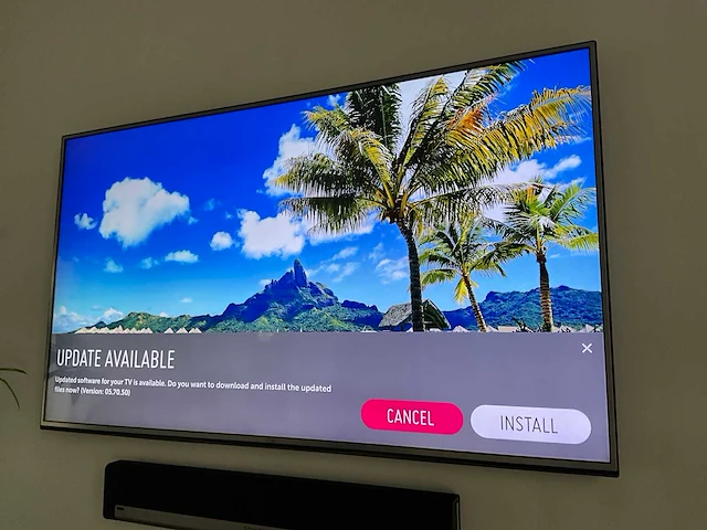 Lg 55uh615v televisie - afbeelding 1 van  2