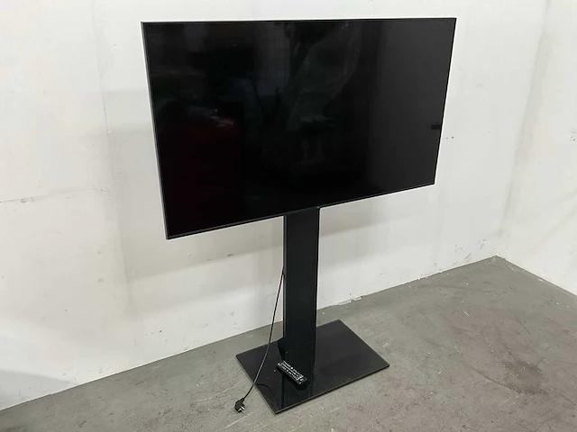 Lg 55ul3j-e televisie - afbeelding 1 van  8