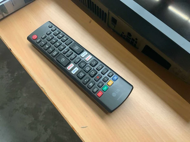 Lg 55ur78003lk televisie 55” (2x) - afbeelding 6 van  10