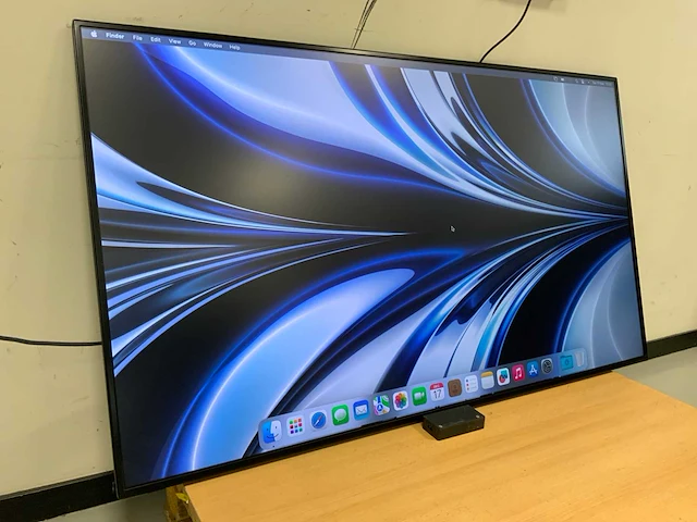 Lg (65uh5e) 65", 3840x2160 (uhd) lcd-monitor - afbeelding 3 van  6