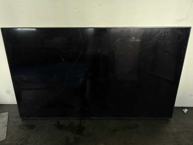 Lg 70ur80006lj - 70 inch - 4k led - 2023 - afbeelding 1 van  1