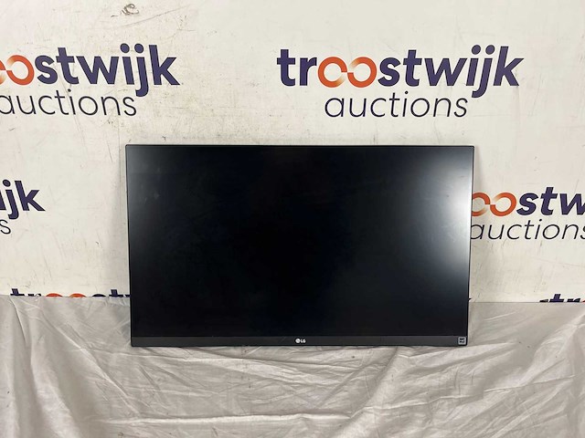 Lg ergo 27un880 - 4k ips usb-c monitor - 60w - 27 inch - afbeelding 2 van  2