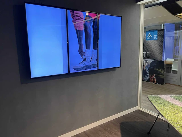 Lg flatron - full hd, ips videowall met muurbeugel - afbeelding 1 van  20