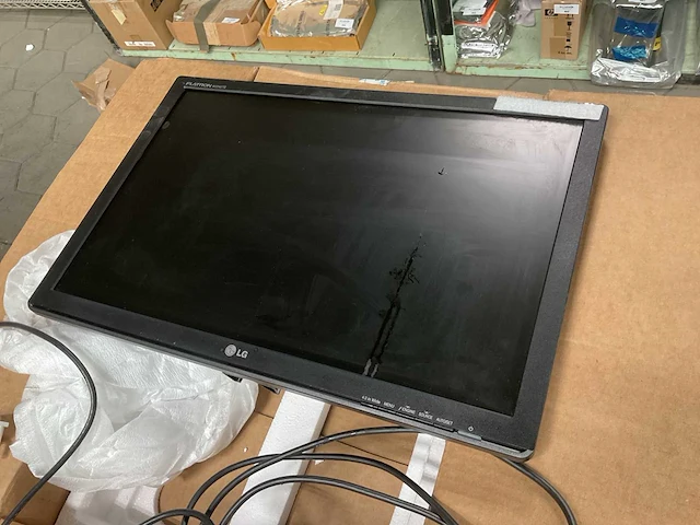 Lg flatron w2242te monitor (2x) - afbeelding 2 van  7