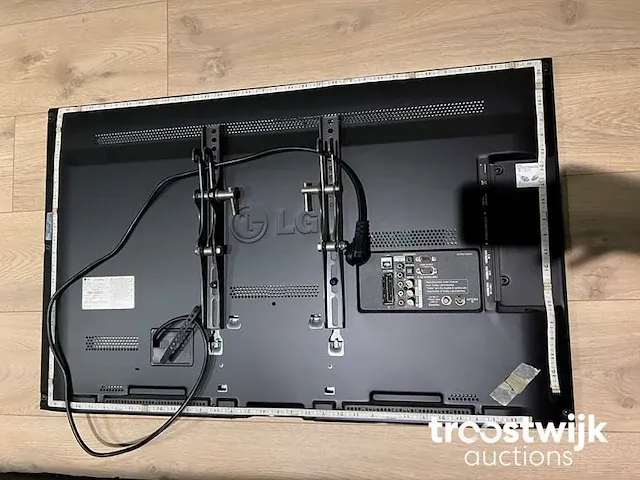Lg led t.v. - afbeelding 2 van  4
