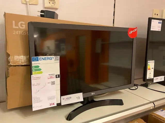 Lg monitor (standaard) 24tq510s-pz.aeu - afbeelding 2 van  3
