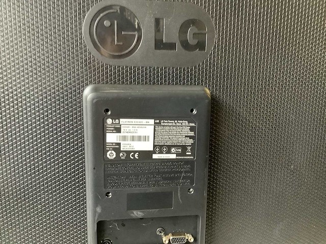 Lg monitoren (4x) - afbeelding 5 van  9