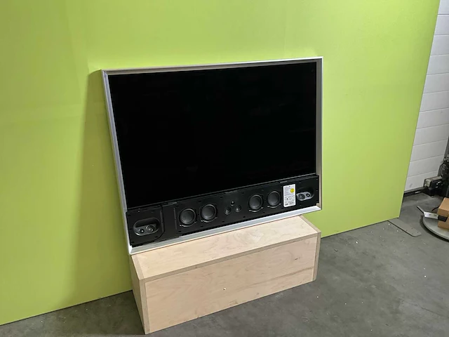 Lg oled48c16la televisie met soundbar - afbeelding 2 van  6