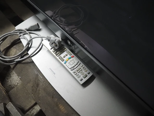 Lg - afbeelding 5 van  5
