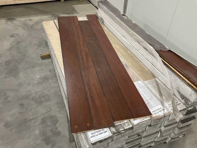 Lhd luxus 41,2m2 houten vloer - afbeelding 3 van  4