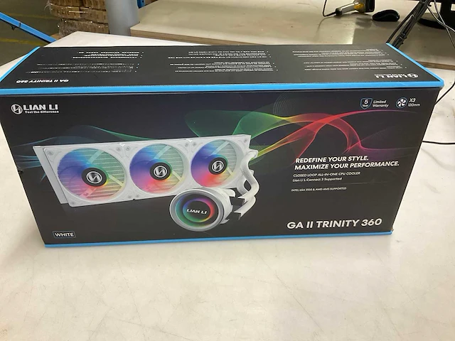 Lian li ga ii trinity 360 cpu cooler - afbeelding 1 van  3