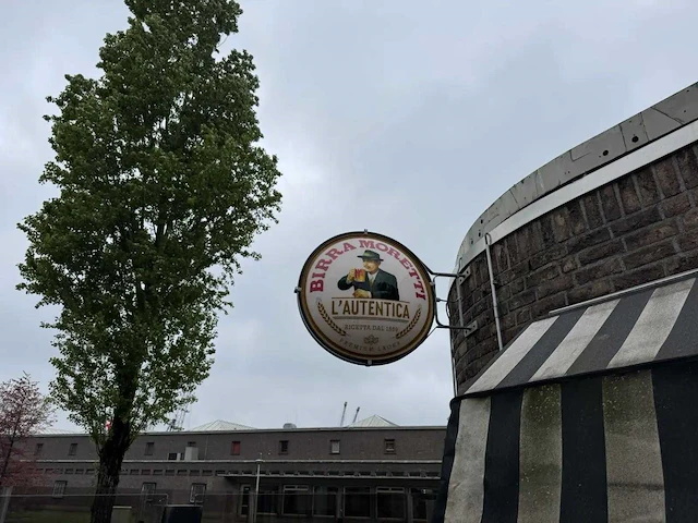 Lichtbak "birra moretti" - afbeelding 3 van  3