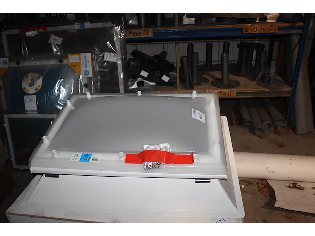 Lichtkoepel bol. buitenmaat 102 x 72 cm. - afbeelding 3 van  3