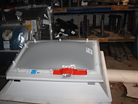 Lichtkoepel bol. buitenmaat 102 x 72 cm. - afbeelding 3 van  3