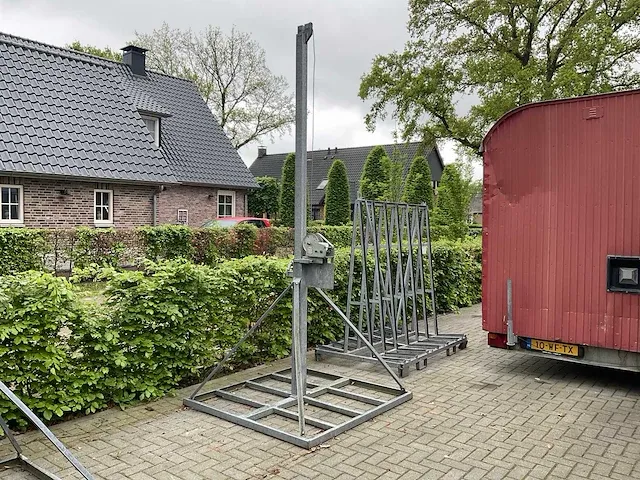Lichtmast bouwlamp - afbeelding 1 van  4