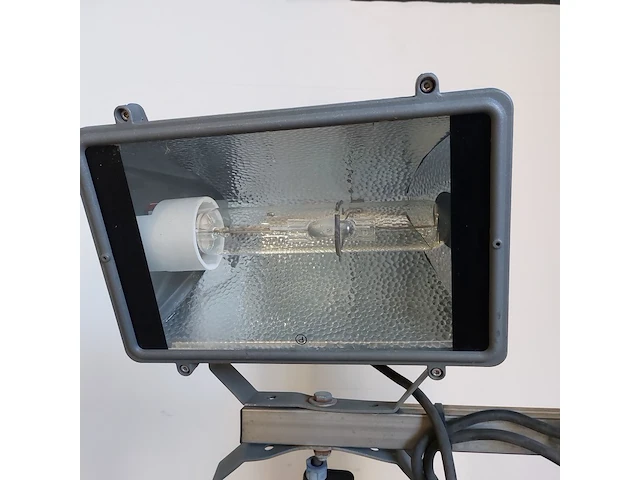 Lichtmast koppelbaar 230v 4x400w hqi mobiel towerlight, linktower, bouwjaar 2014 - afbeelding 17 van  17