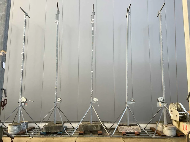 Lichtmast neerhaalbaar (5x) - afbeelding 1 van  11