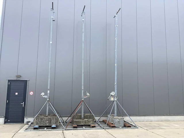 Lichtmast neerhaalbaar - afbeelding 1 van  3