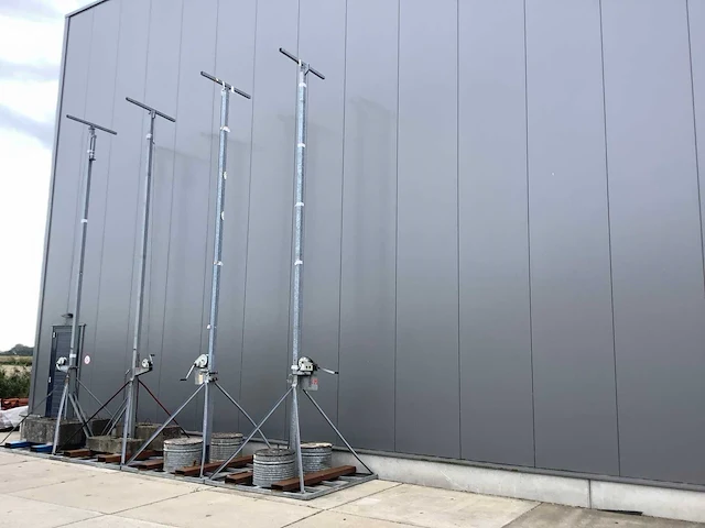 Lichtmast neerhaalbaar - afbeelding 1 van  3