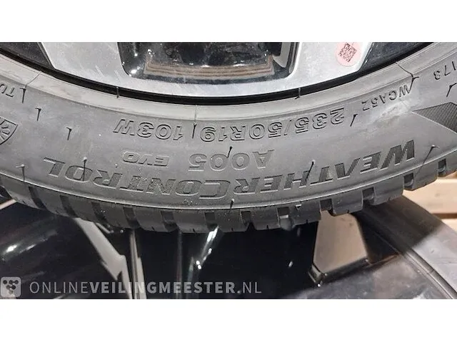 Lichtmetalen velgenset 19 inch kia, type b met bridgestone banden, bouwjaar 2023 - afbeelding 10 van  14