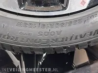 Lichtmetalen velgenset 19 inch kia, type b met bridgestone banden, bouwjaar 2023 - afbeelding 10 van  14