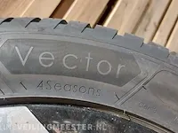 Lichtmetalen velgenset 19 inch kia, type b met goodyear band 4 seasons, bouwjaar 2023 - afbeelding 16 van  19