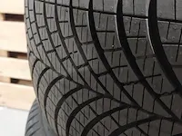 Lichtmetalen velgenset 19 inch kia, type b met goodyear band 4 seasons, bouwjaar 2023 - afbeelding 18 van  19