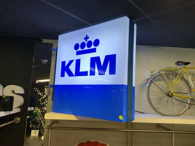 Lichtreclamebord verlicht - afbeelding 1 van  8