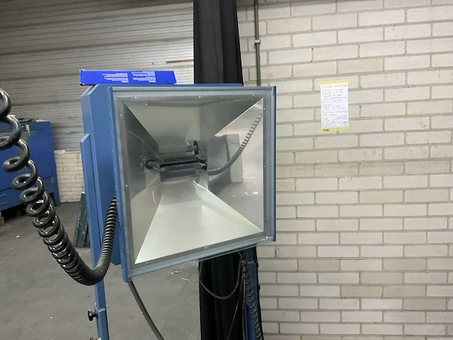 Lichttafel en belichtingslamp - afbeelding 3 van  13
