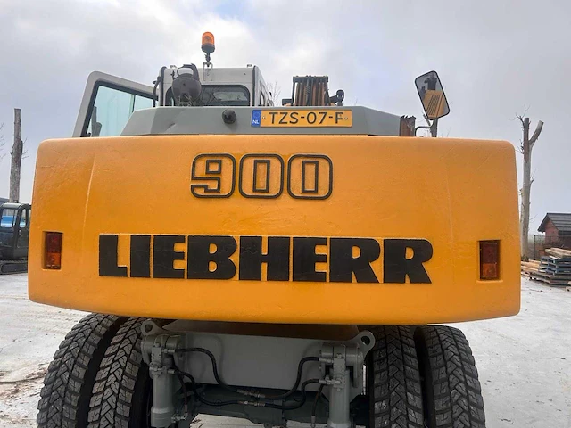 Liebherr - 1999 - a 900 b - banden graafmachine - afbeelding 16 van  26