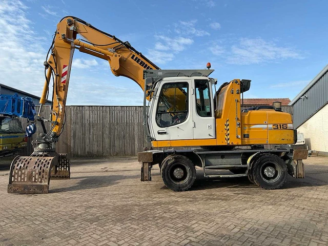 Liebherr - 2012 - a 316 litronic - mobiele kraan - afbeelding 2 van  6