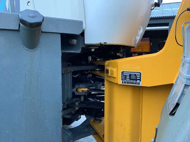 Liebherr - 556 - shovel - afbeelding 8 van  22