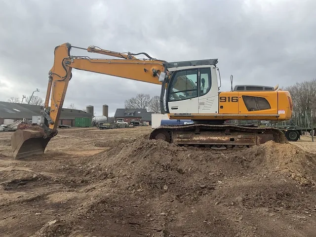 Liebherr - 916 - rupsgraafmachine - afbeelding 1 van  42