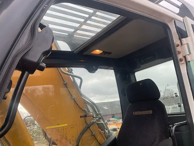 Liebherr - 916 - rupsgraafmachine - afbeelding 29 van  42