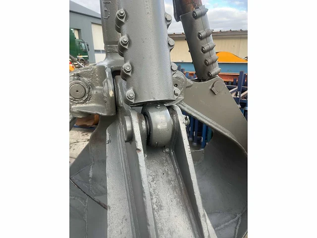 Liebherr - grijper 4 schalen 600l - overige machine toebehoren - afbeelding 3 van  4