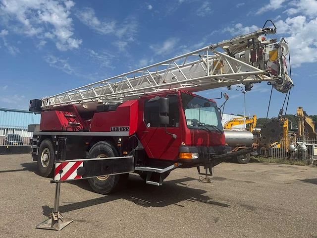 Liebherr - ltm1030-2.1 - 35 ton mobiele kraanwagen - afbeelding 17 van  18