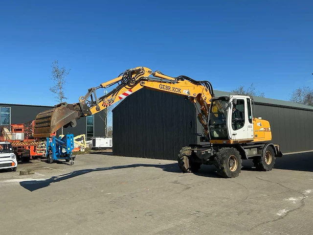 Liebherr a312 litronic banden graafmachine / mobiele kraan - afbeelding 47 van  50
