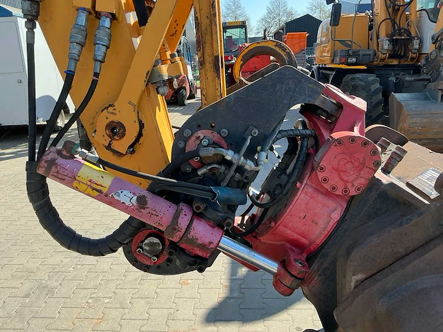 Liebherr a314 litronic banden graafmachine / mobiele kraan - afbeelding 33 van  58