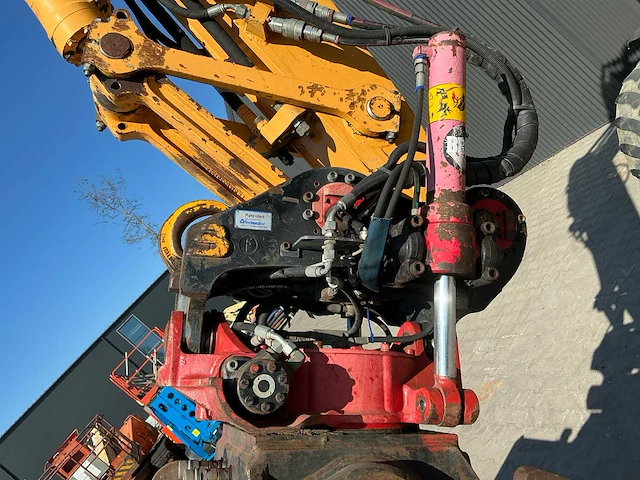 Liebherr a314 litronic banden graafmachine / mobiele kraan - afbeelding 35 van  58