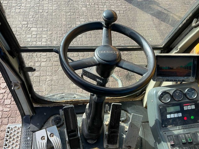 Liebherr a314 litronic banden graafmachine - afbeelding 18 van  30