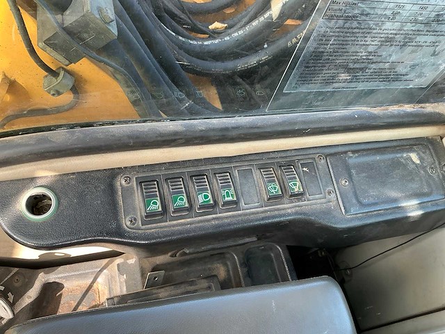 Liebherr a314 litronic banden graafmachine - afbeelding 16 van  30