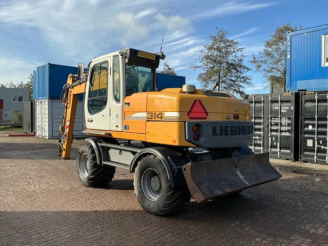 Liebherr a314 litronic banden graafmachine - afbeelding 23 van  30