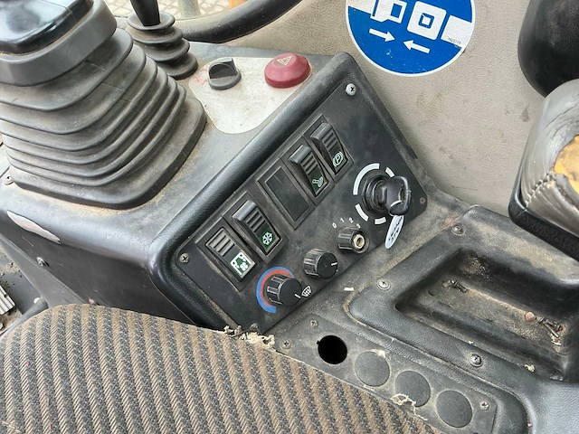 Liebherr a314 litronic banden graafmachine - afbeelding 39 van  54