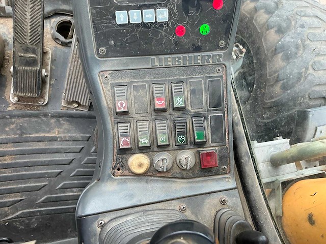 Liebherr a314 litronic banden graafmachine - afbeelding 42 van  54