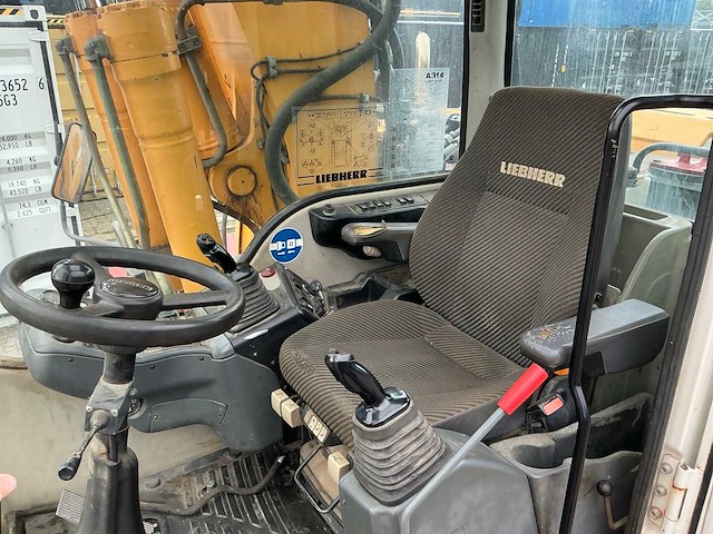 Liebherr a314 litronic banden graafmachine - afbeelding 44 van  54